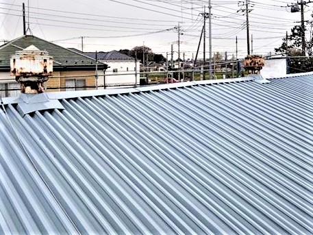   屋根カバー工法・葺き替え工事　松伏町㈱K様