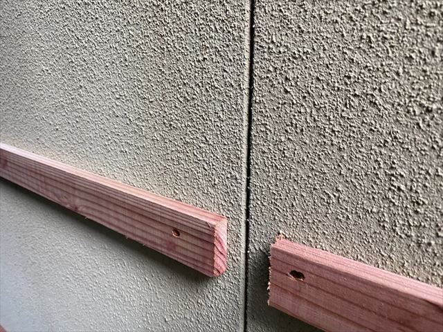 胴縁取り付け