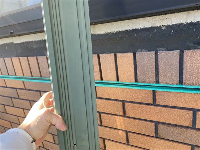既存モール取り外し