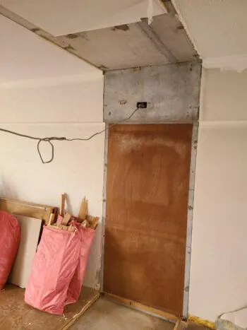 解体作業