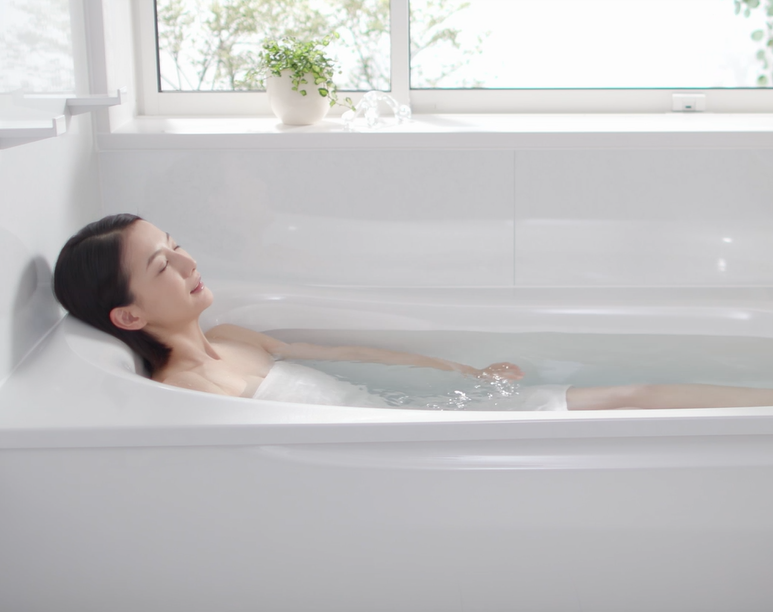 お風呂が寒いのはなぜ？ユニットバス交換で快適あったかお風呂ライフを！